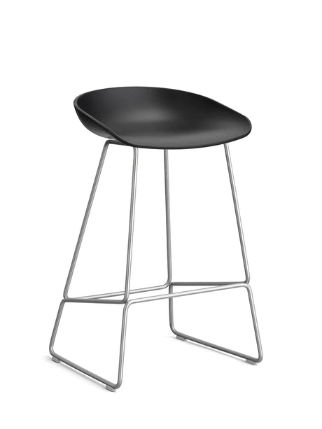 About a Stool AAS38 fra Hay - Lav - B 47 x D 45 x H 65-76 cm / Sort / Rustfrit stål - Jacobsen Plus