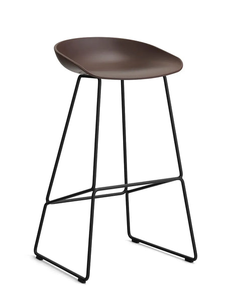 About a Stool AAS38 fra Hay - Høj - B 50 x D 48 x H 75-86 cm / Raisin / Sort pulverlakeret stål - Jacobsen Plus