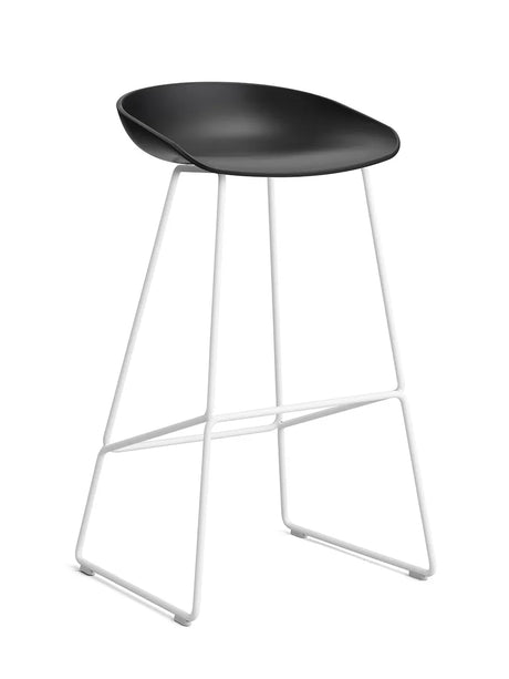 About a Stool AAS38 fra Hay - Høj - B 50 x D 48 x H 75-86 cm / Sort / Hvid pulverlakeret stål - Jacobsen Plus