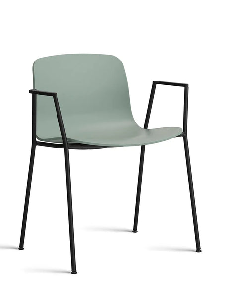 About a Chair AAC18 fra Hay - Fall Green / Sort pulverlakeret stål - Jacobsen Plus