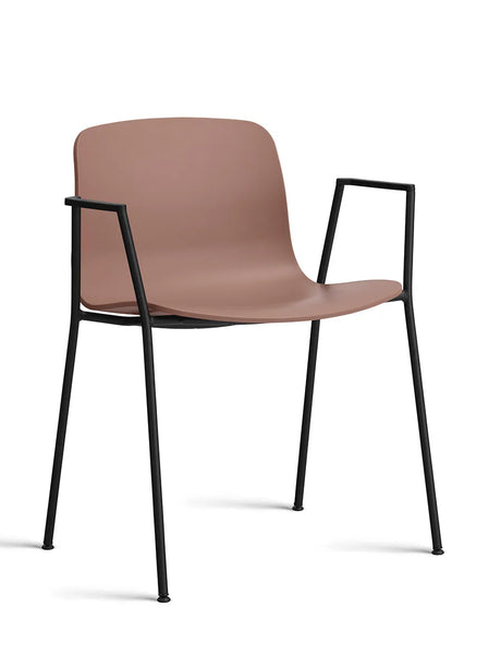 About a Chair AAC18 fra Hay - Soft Brick / Sort pulverlakeret stål - Jacobsen Plus