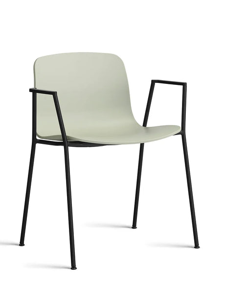 About a Chair AAC18 fra Hay - Pastel green / Sort pulverlakeret stål - Jacobsen Plus