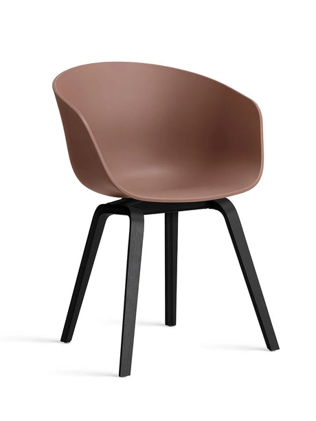 About a Chair AAC22 fra Hay - Soft Brick / Sortbejdset eg - Jacobsen Plus