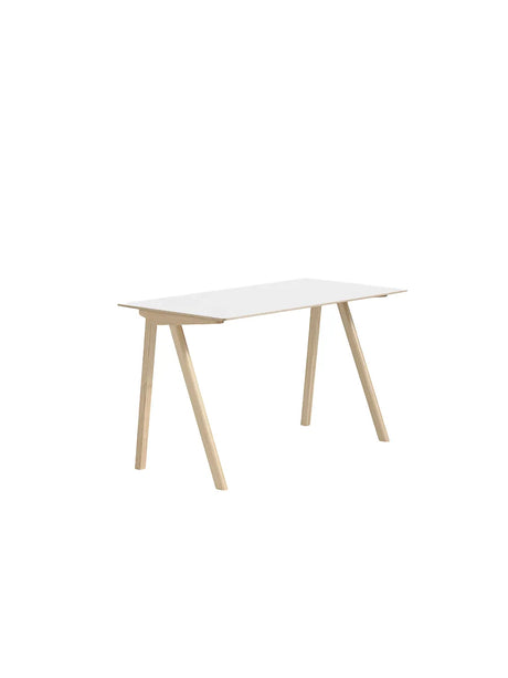 CPH90 Skrivebord, 130 cm fra Hay - Hvid laminat / Lakeret eg - Jacobsen Plus