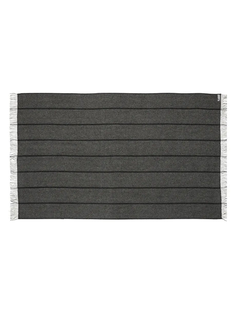 Askø Plaid, dark grey fra Silkeborg Uldspinderi - 2 - Jacobsen Plus