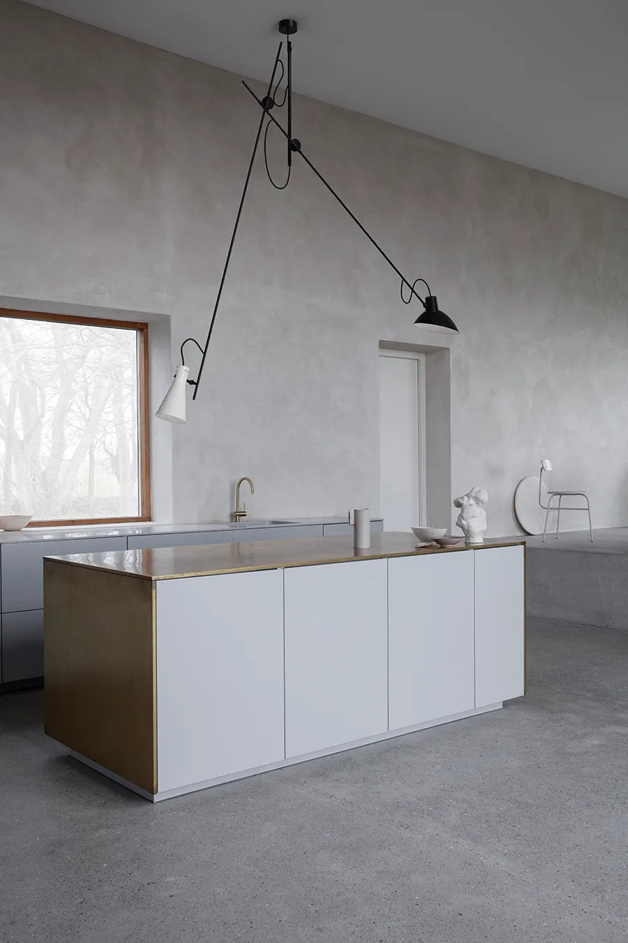 VV Cinquanta Suspension Lampe, m. sort/hvid skærme fra Astep