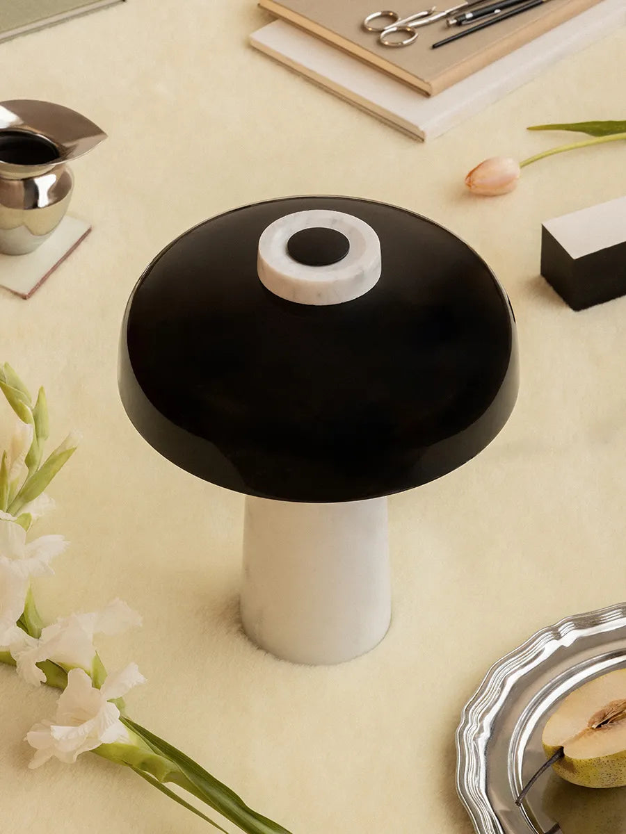 Reverse Table Lamp, carrara black fra Audo Copenhagen - 3 - Jacobsen Plus