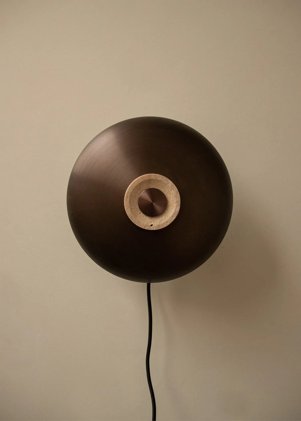 Reverse Wall Lamp fra Audo Copenhagen - 2 - Jacobsen Plus