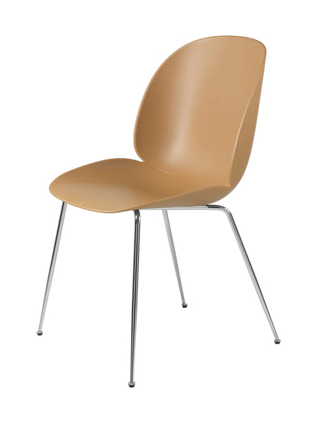 Beetle Chair, upolstret fra GUBI - Amber Brown shell / Conic base / Chrome base - Jacobsen Plus