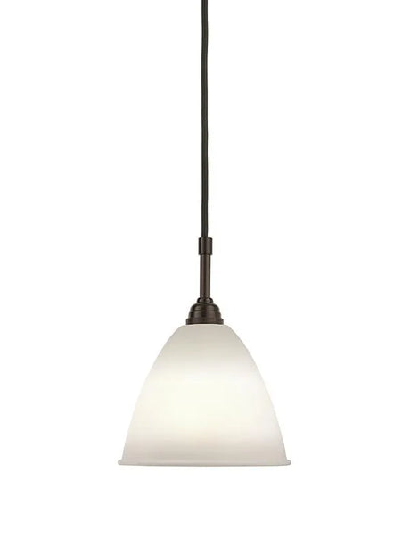 Bestlite BL9S Pendel Ø16 fra GUBI - Porcelæn - Black Brass - Jacobsen Plus
