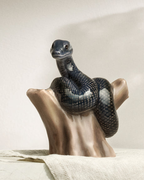 Stjernetegnsfigur Slange 2025 fra Royal Copenhagen - 2 - Jacobsen Plus