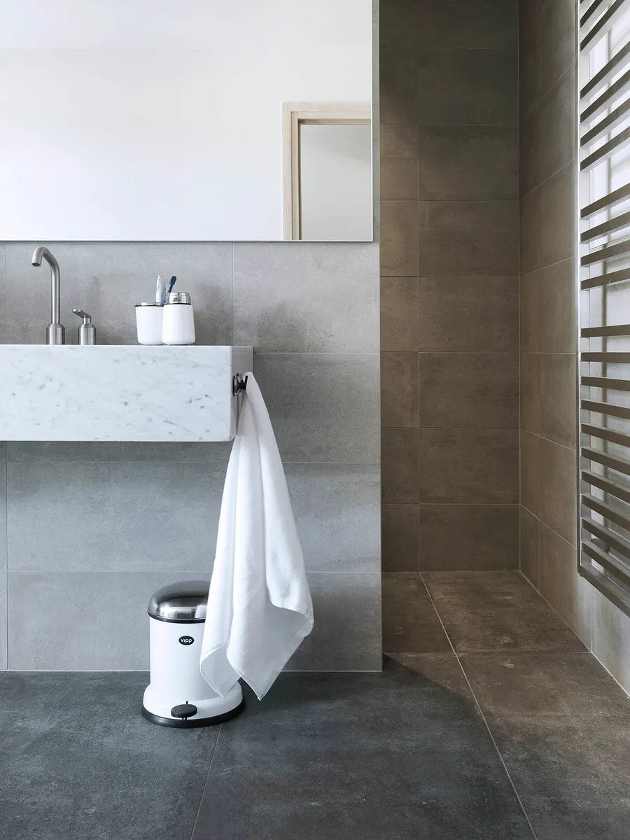 Sæbedispenser, hvid fra Vipp - 2 - Jacobsen Plus