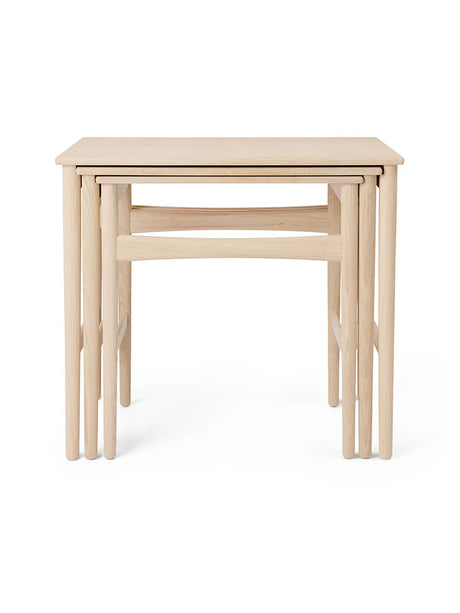 CH004 Nesting Tables fra Carl Hansen & Søn - Eg sæbe - Jacobsen Plus