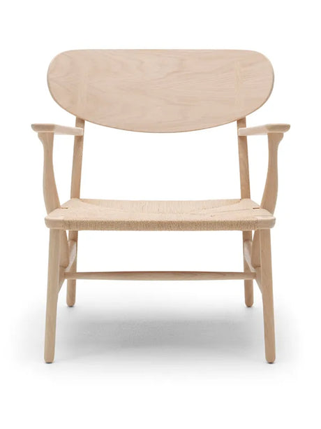 CH22 Loungestol af Hans J. Wegner - Eg - sæbebehandlet / Natur - Jacobsen Plus