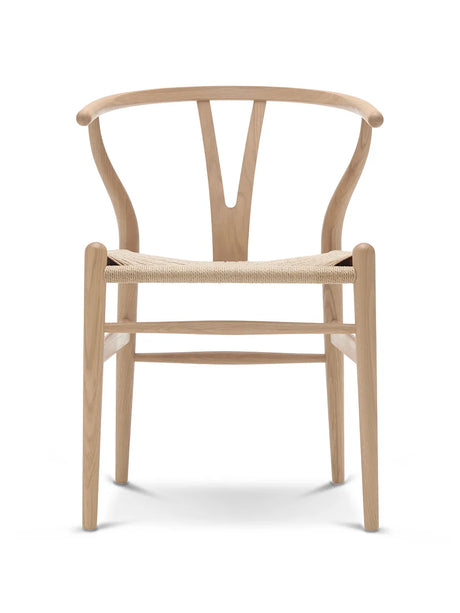 Y-stol CH24, Eg hvidolie af Hans J. Wegner - 1 - Jacobsen Plus