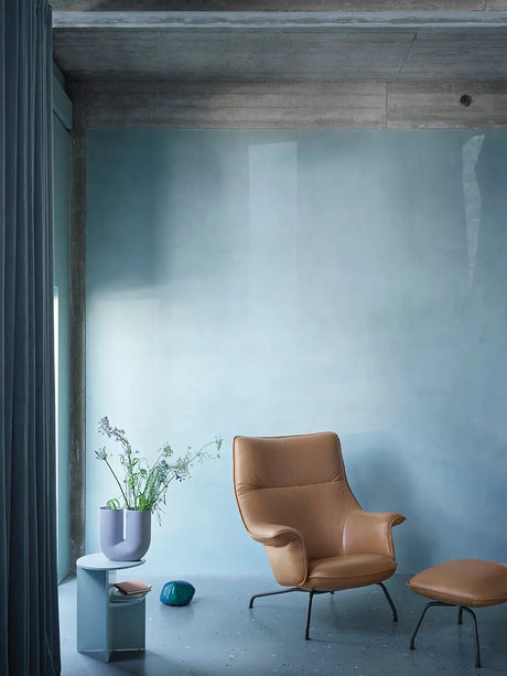 Doze Lounge Chair inkl. Fodskammel, cognac refine leather fra Muuto - 2 - Jacobsen Plus