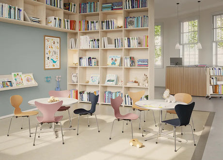 3108 Liljen Barnestol, wild rose fra Fritz Hansen - 2 - Jacobsen Plus