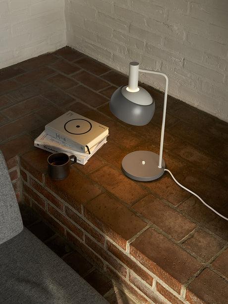 FJ Elements Table Lamp fra Louis Poulsen - 1 - Jacobsen Plus