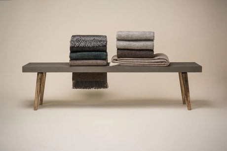 Fanø Plaid, pebbles beige fra Silkeborg Uldspinderi - 2 - Jacobsen Plus