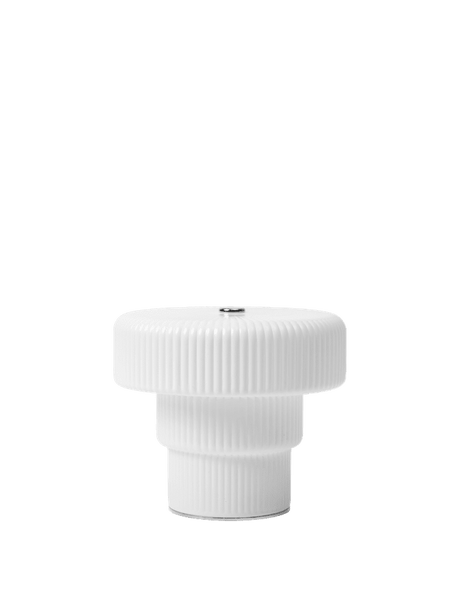 Ripple Portable Lamp White fra Ferm Living - 1 - Jacobsen Plus