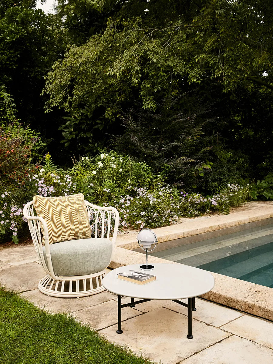 Grace Outdoor Lounge Chair fra GUBI - 4 - Jacobsen Plus