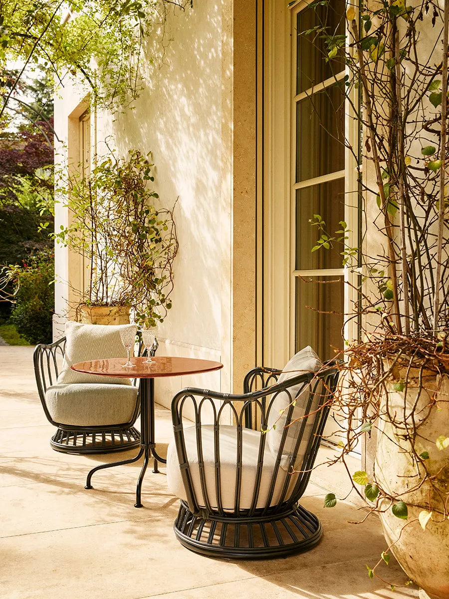 Grace Outdoor Lounge Chair fra GUBI - 6 - Jacobsen Plus