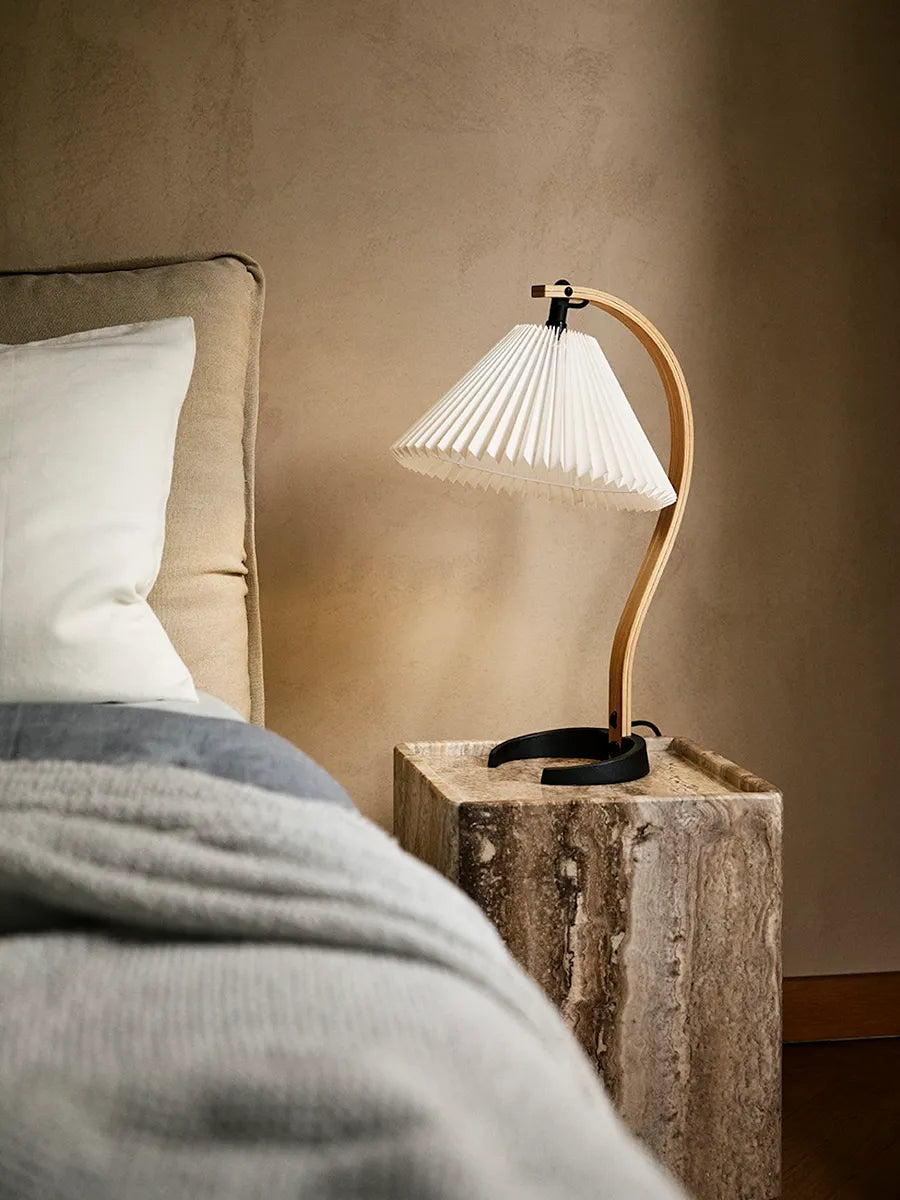 Timberline Table Lamp fra GUBI - 3 - Jacobsen Plus