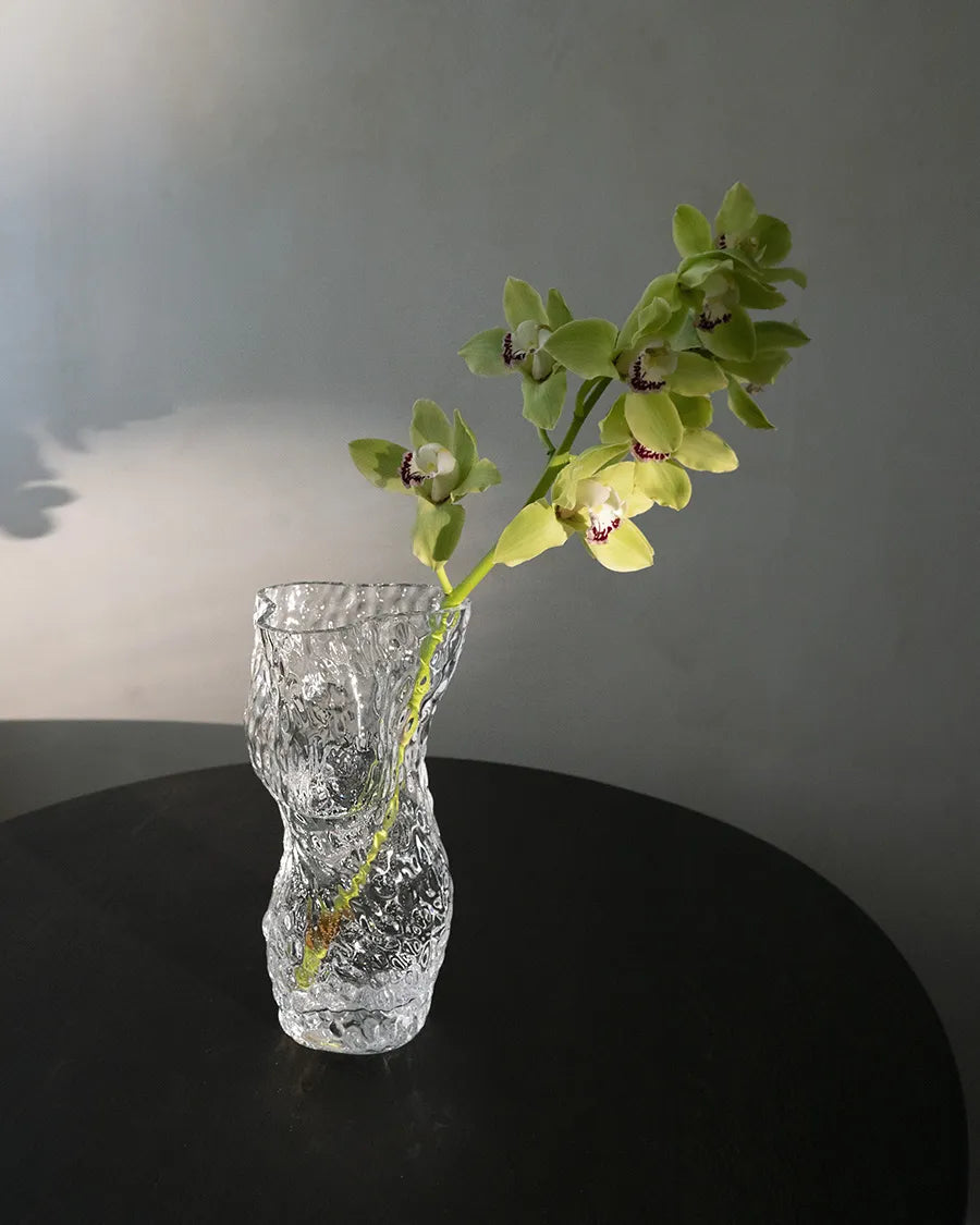 Ostrea Vase, klart glas fra Hein Studio