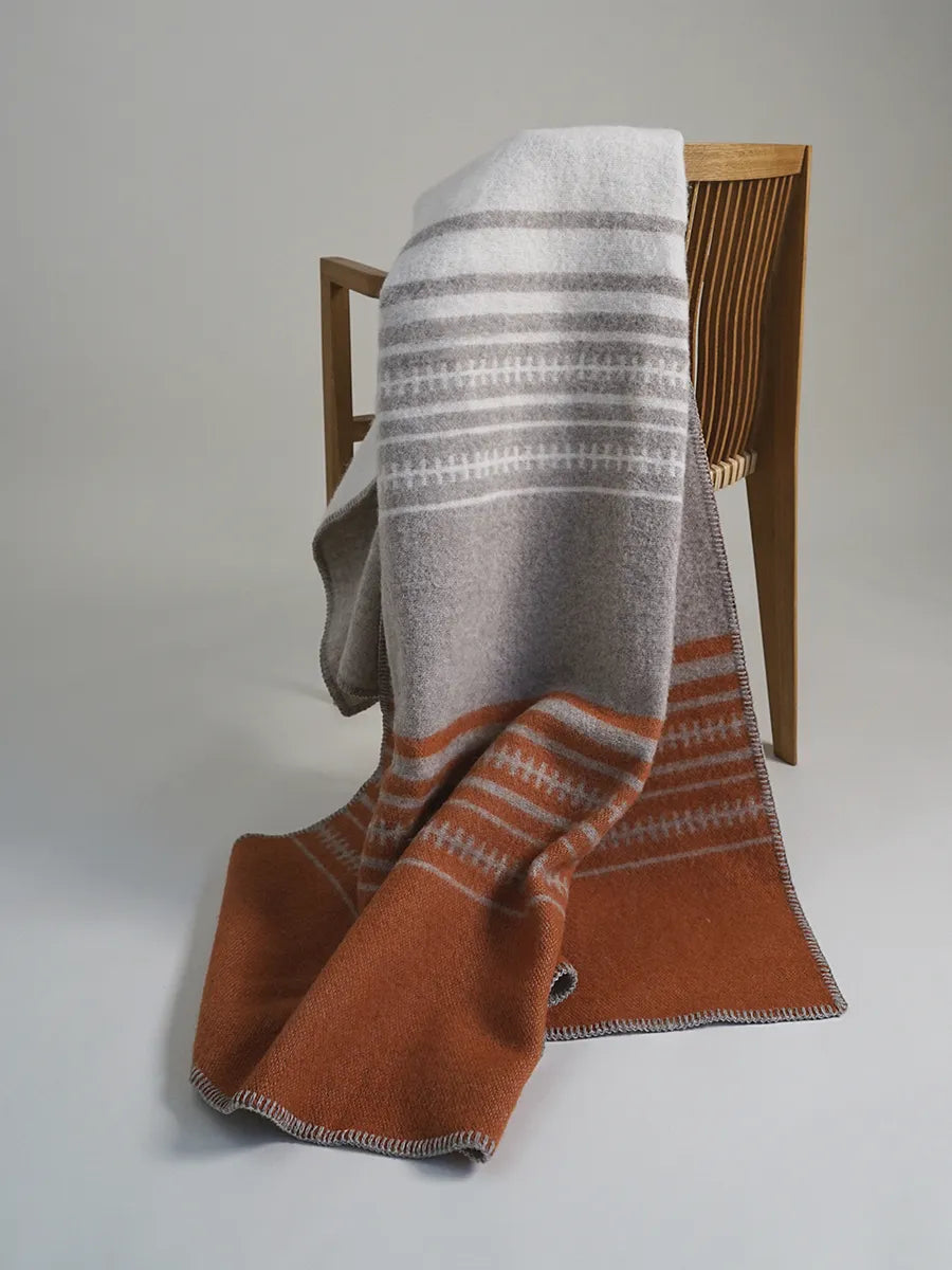 Aiyana no. 01 Plaid fra Hein Studio