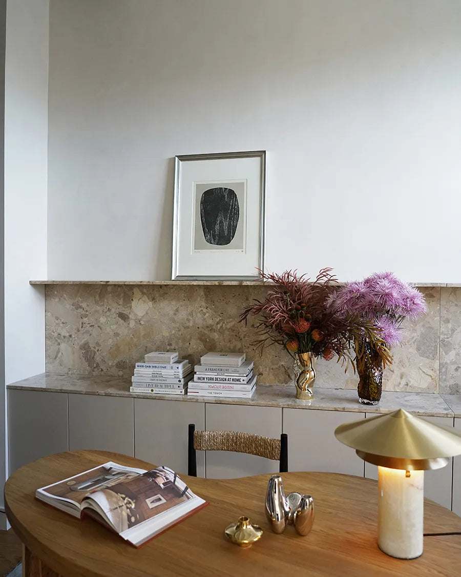 Meconopsis Onyx Table Lamp fra Hein studio