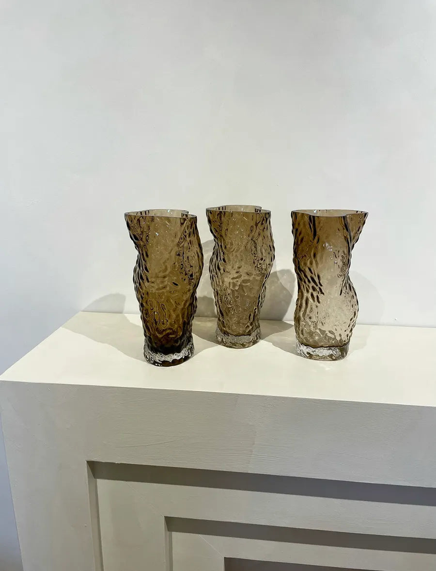 Ostrea Vase, smoke fra Hein Studio