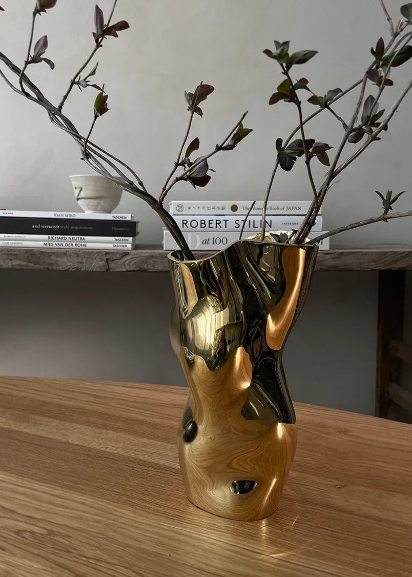 Ostrea 25 Vase, gold fra Hein Studio - 2 - Jacobsen Plus