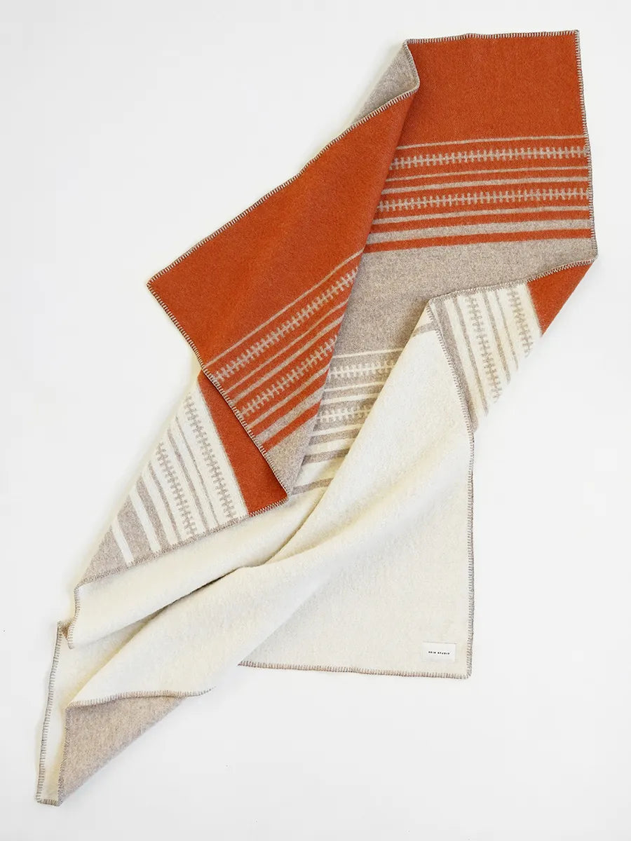 Aiyana no. 01 Plaid fra Hein Studio