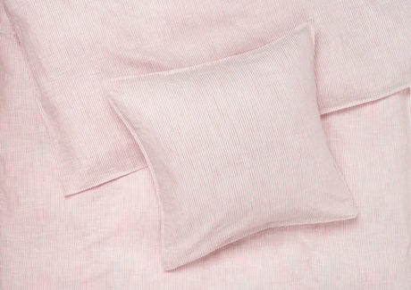 Monochrome Lines Sengetøj, rosa/hvid fra Juna - 2 - Jacobsen Plus
