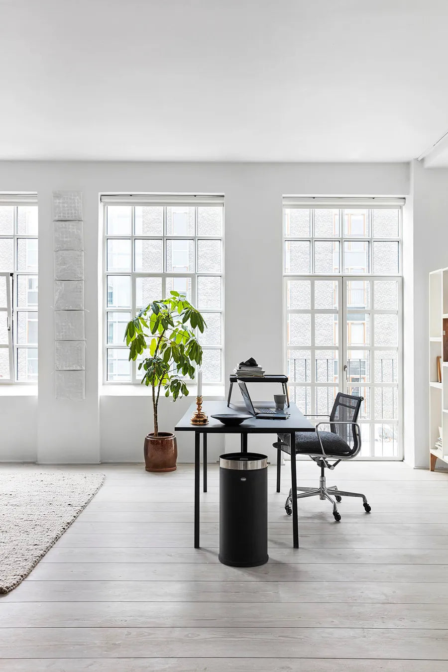 Kontorspand fra Vipp - 5 - Jacobsen Plus