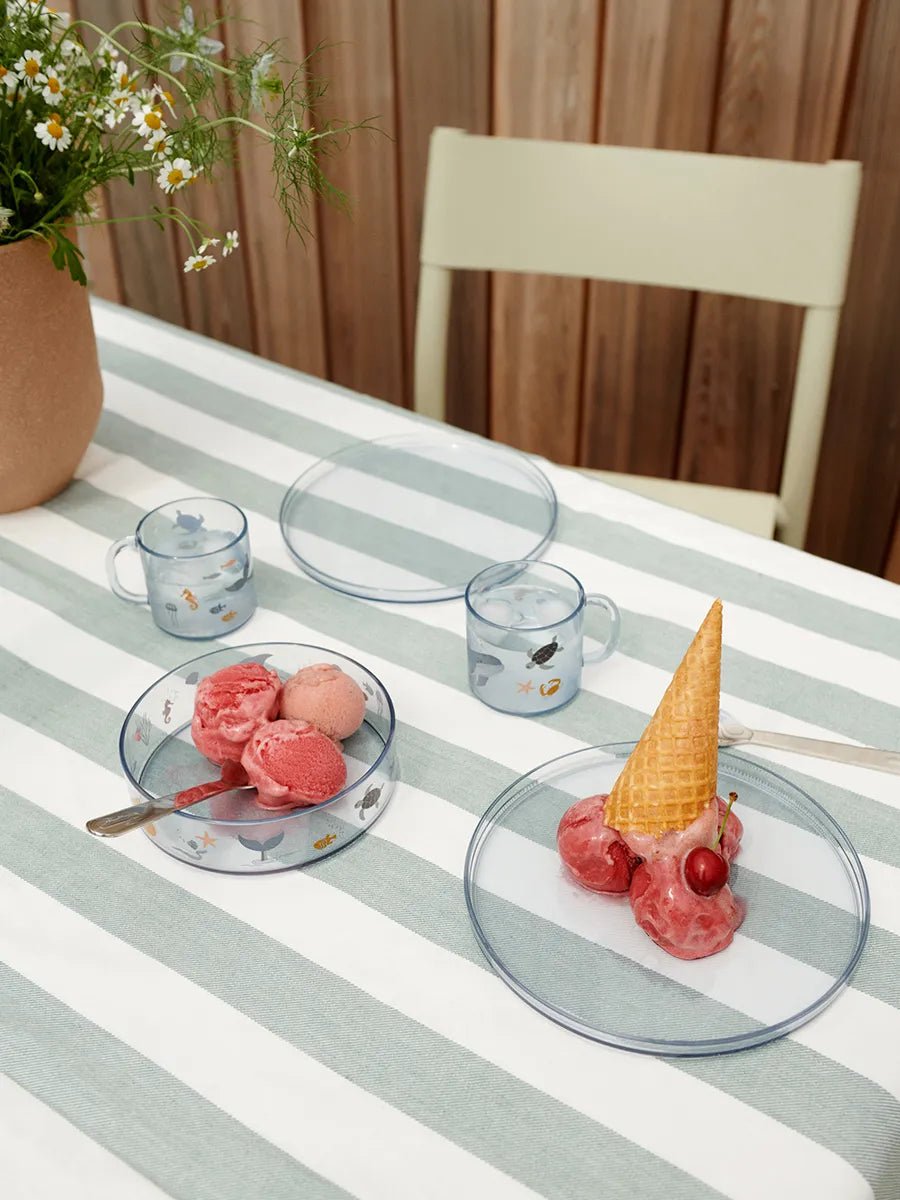 Siva Printed Tableware Set, sea creature/sandy fra Liewood - 2 - Jacobsen Plus