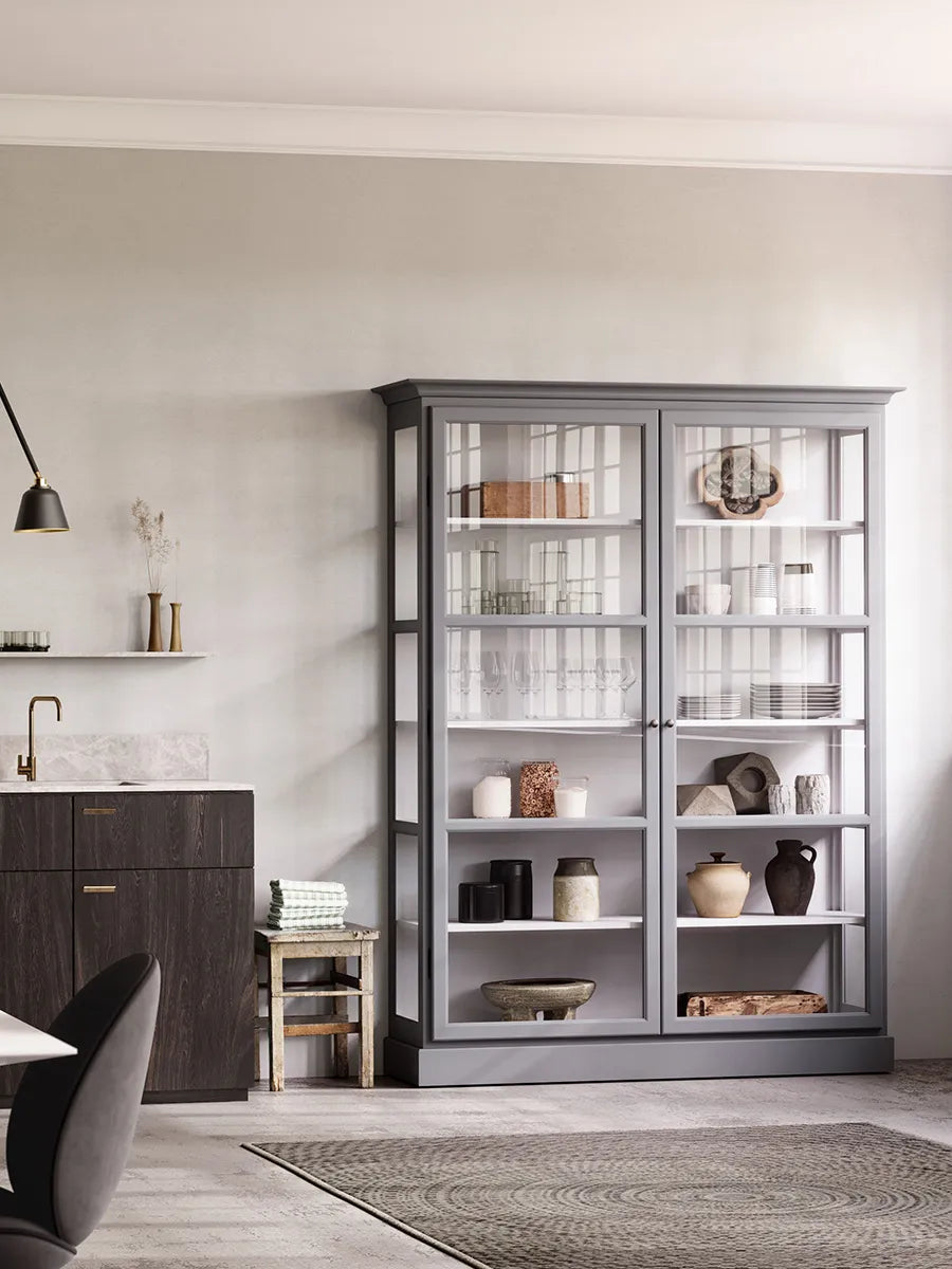 Vitrineskab Classic V2, antracit fra Lindebjerg Design