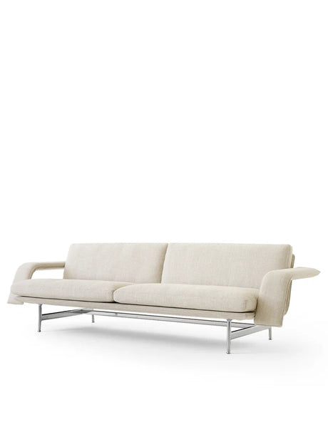 Meantime AV31 3-personers sofa fra &Tradition - Ecriture 0210 / Poleret aluminium - Jacobsen Plus