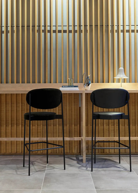 Serie 430 barstol, sort af Verner Panton - 2 - Jacobsen Plus