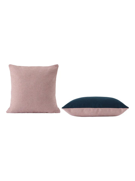 Mingle Cushion, 45 x 45 cm fra Muuto - Rose - petroleum - Jacobsen Plus