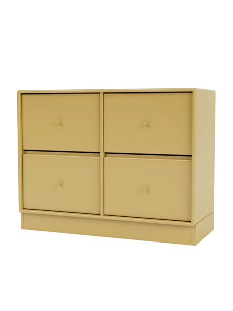 4124 kommode inkl. sokkel fra Montana - Cumin / Sokkel 7 cm - Jacobsen Plus