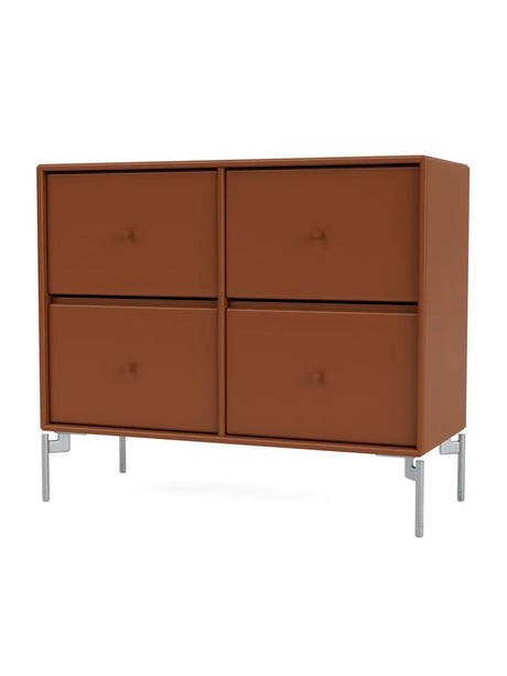 4124 kommode inkl. ben fra Montana - Hazelnut / Krom - Jacobsen Plus