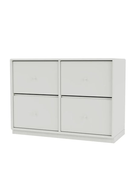 4124 kommode inkl. sokkel fra Montana - Nordic / Sokkel 3 cm - Jacobsen Plus