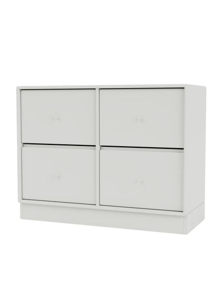 4124 kommode inkl. sokkel fra Montana - Nordic / Sokkel 7 cm - Jacobsen Plus