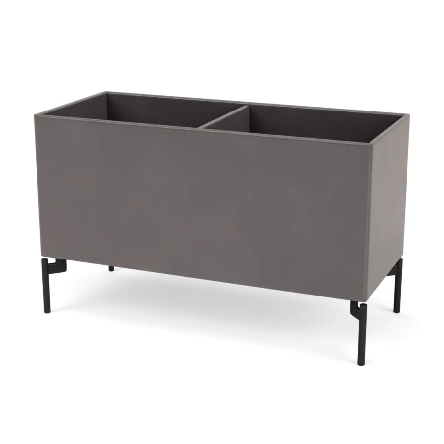 Plantekasse B69,6 cm D30, inkl. ben fra Montana - Coffee / Black - Jacobsen Plus