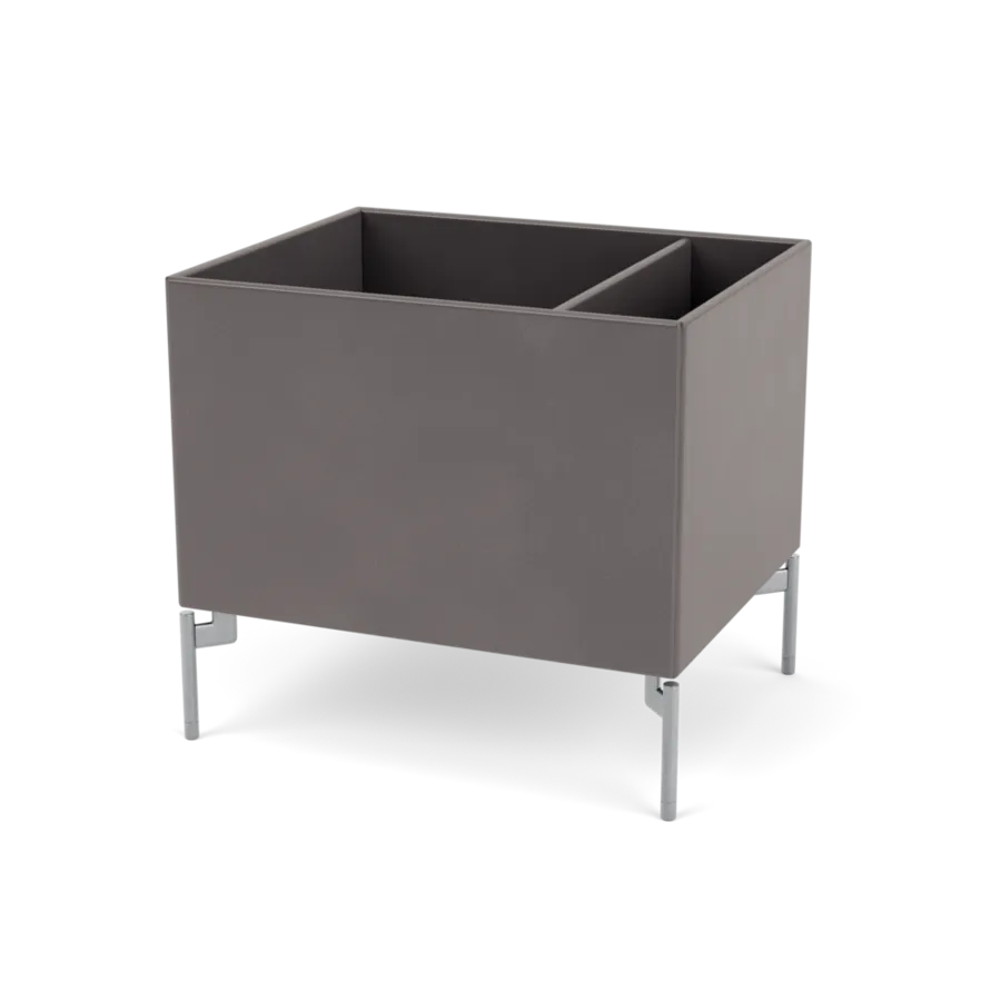 Plantekasse B46,8 cm D38, inkl. ben fra Montana - Coffee / Krom - Jacobsen Plus