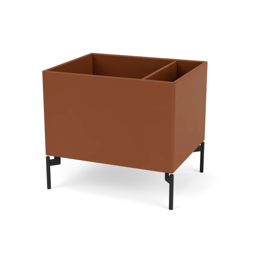 Plantekasse B46,8 cm D38, inkl. ben fra Montana - Hazelnut / Black - Jacobsen Plus