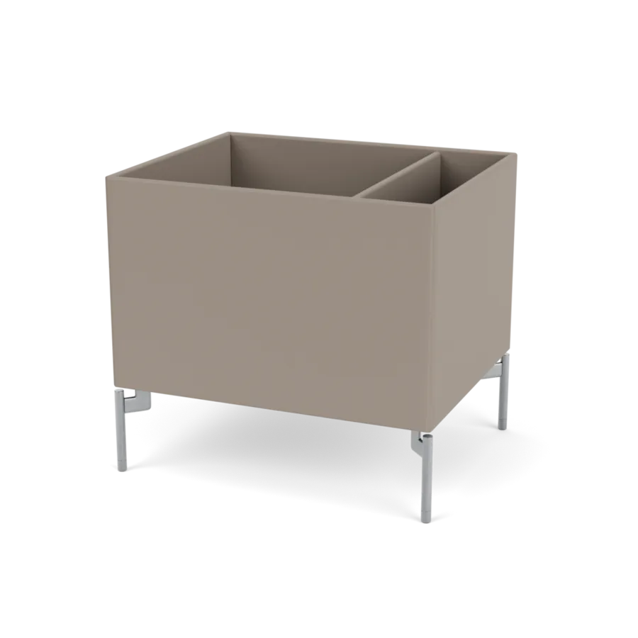 Plantekasse B46,8 cm D38, inkl. ben fra Montana - Truffle / Krom - Jacobsen Plus