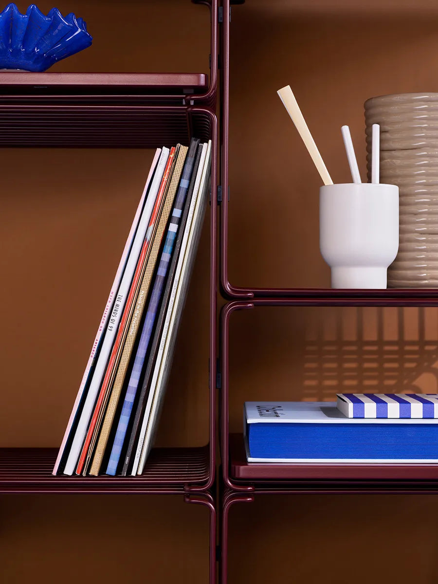 Panton Wire Single, Black Red fra Montana