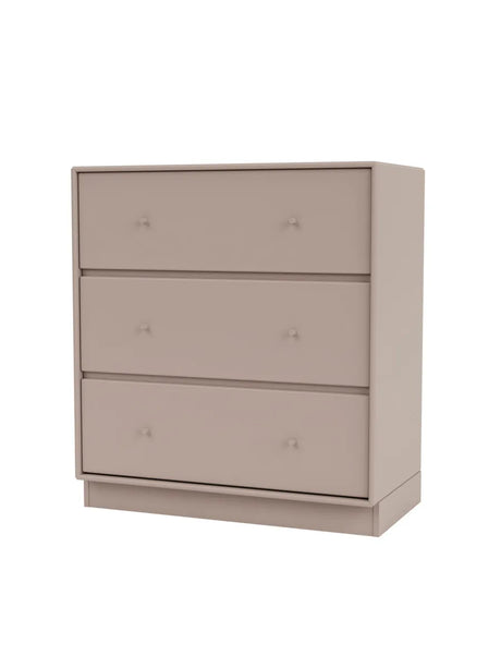 Carry Kommode inkl. sokkel fra Montana - Mushroom / Sokkel 7 cm - Jacobsen Plus